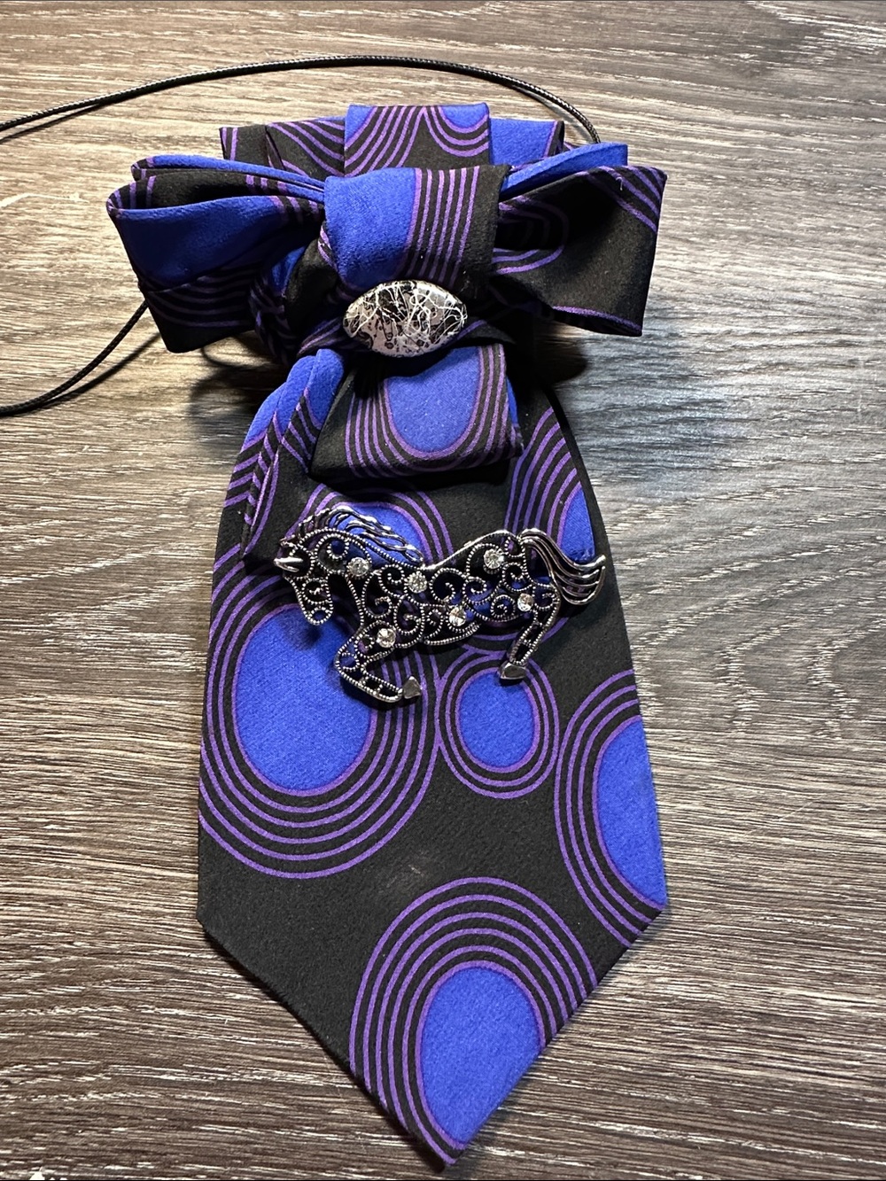 Purple & Black Patterned Women's Necklace Tie with Decorative Horse Brooch